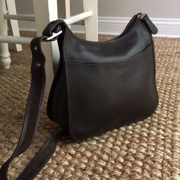 Coach Handbags - Coach Vintage 101-145 Shoulder or Crossbody Bag